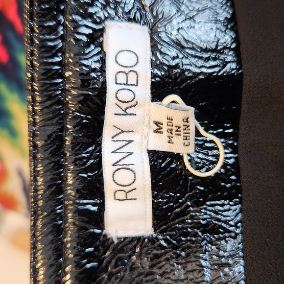 Ronny Kobo Mini Skirt Faux Leather - Picture 6 of 10